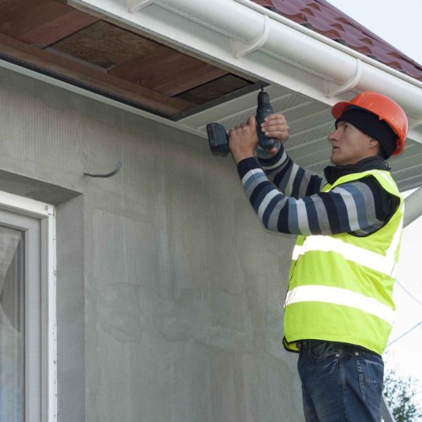 Cost to Install Soffit and Fascia in Fairfax, VA