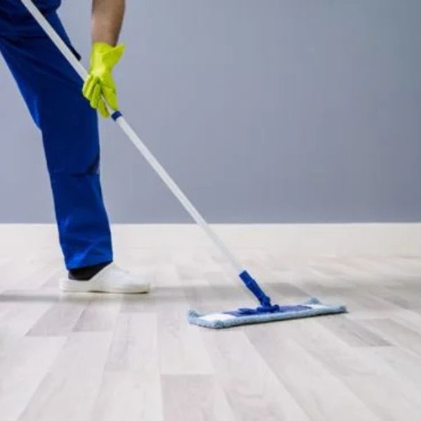 The Best Way to Clean Vinyl Floors