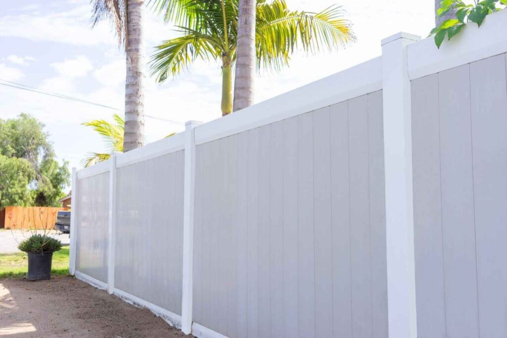 Vinyl Fencing